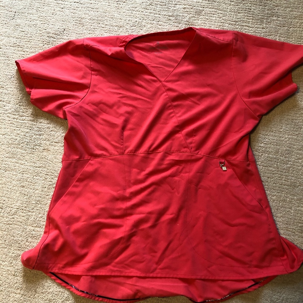 Scrub top